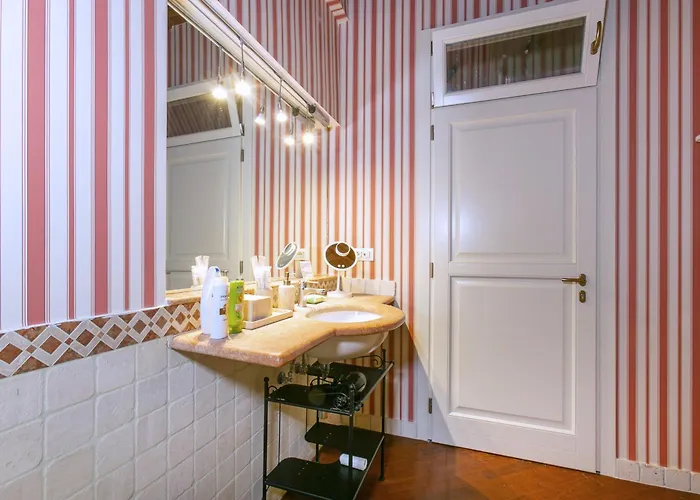 Apartment Pantheon Palazzo Nari