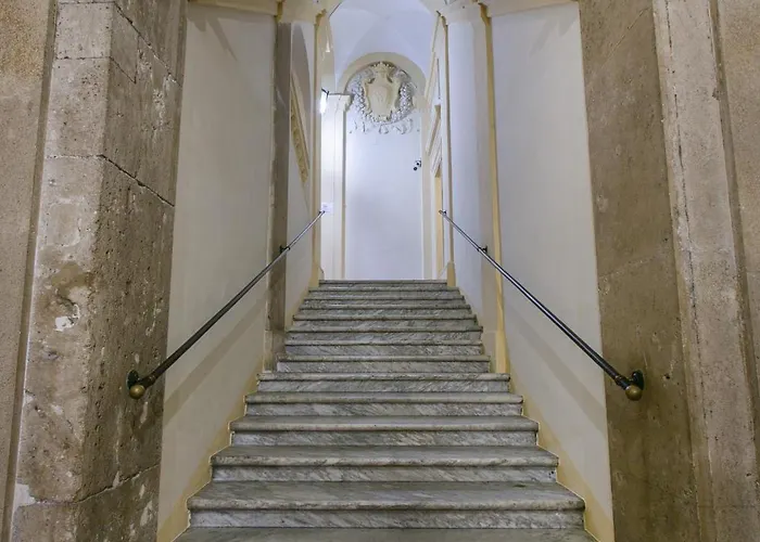 Pantheon Palazzo Nari * Rom